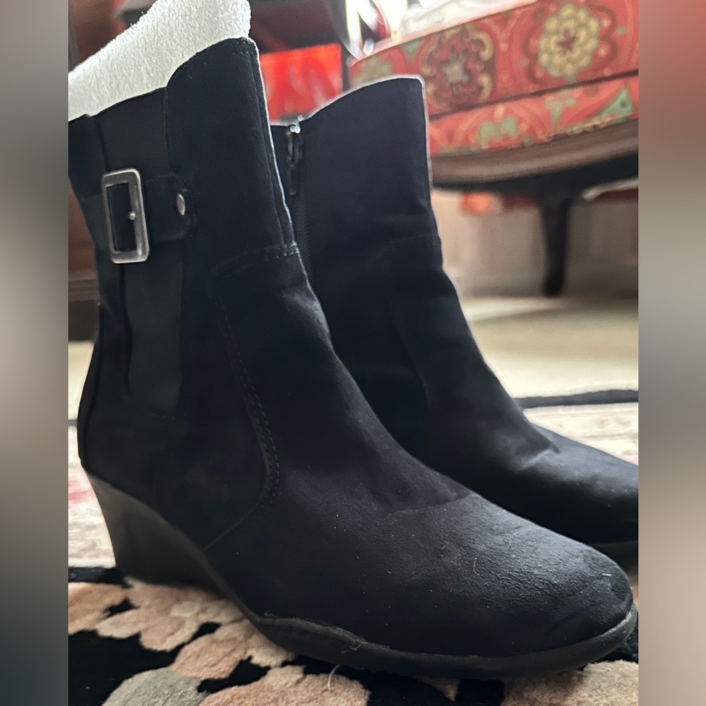 Aerosoles Black Ankle Boots